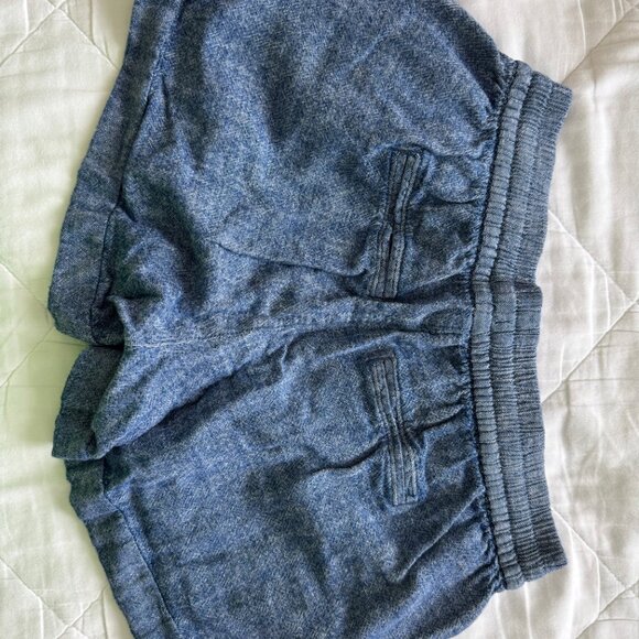 Old Navy Denim Soft Drawstring Shorts Women's XS - Picture 2 of 3